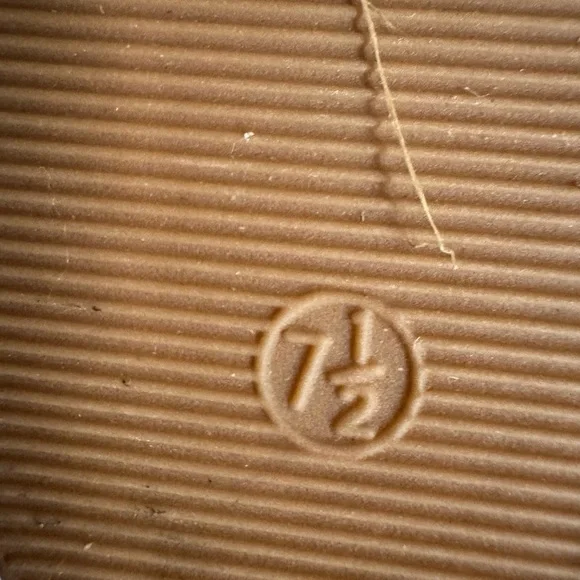 NWOT Marc Fisher ‘Adria’ Denim Espadrille Heels Size 7.5 - Picture 11 of 11